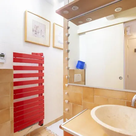 Studio La Galiote-1 By Interhome