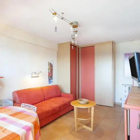 דירה Studio La Galiote-1 By Interhome לה לבאנדו